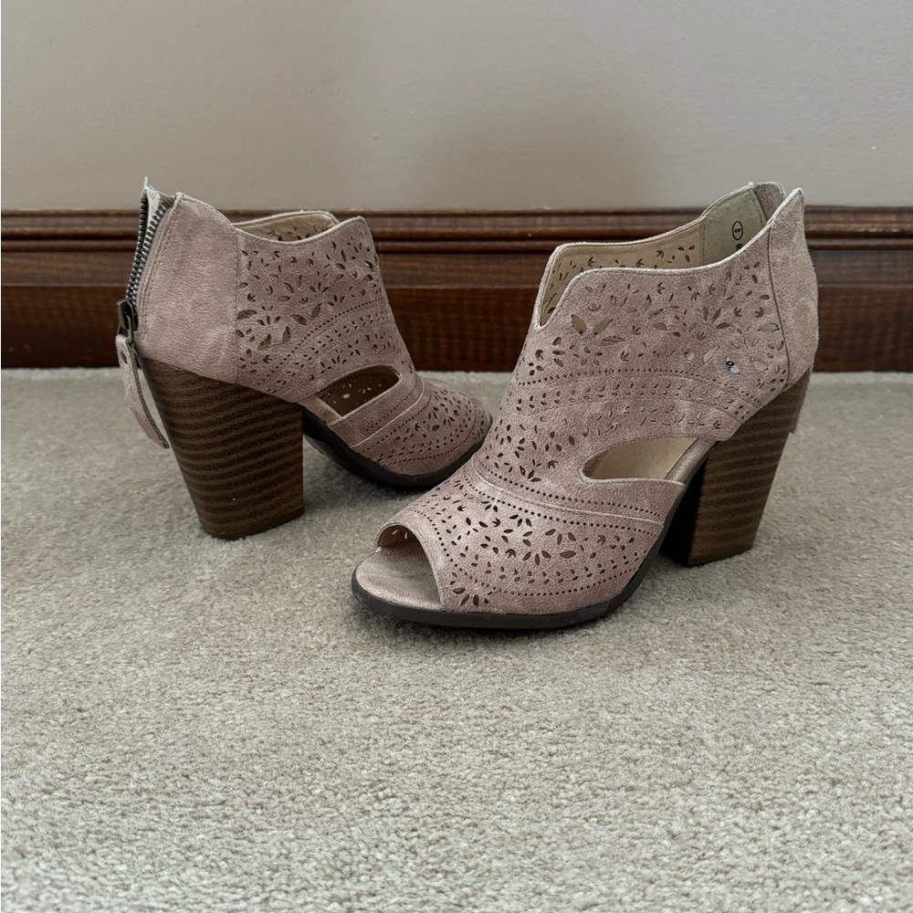 Not Rated Santa Clara suede shoes